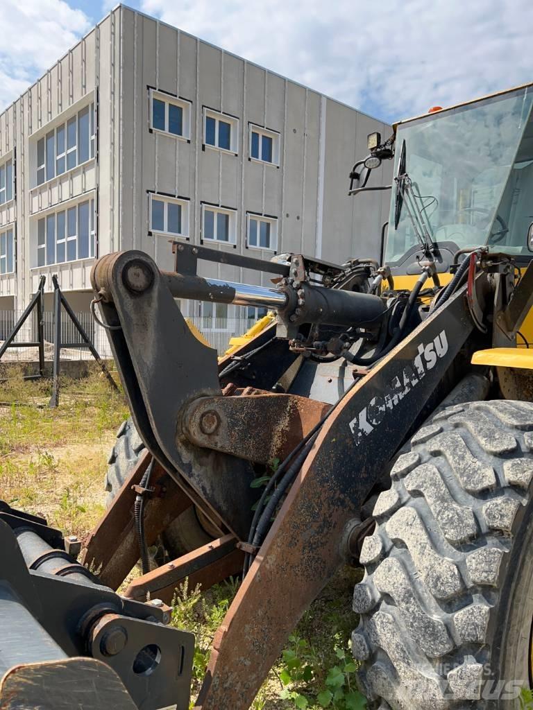 Komatsu WA 250 PZ-6 Utovarivači na kotačima