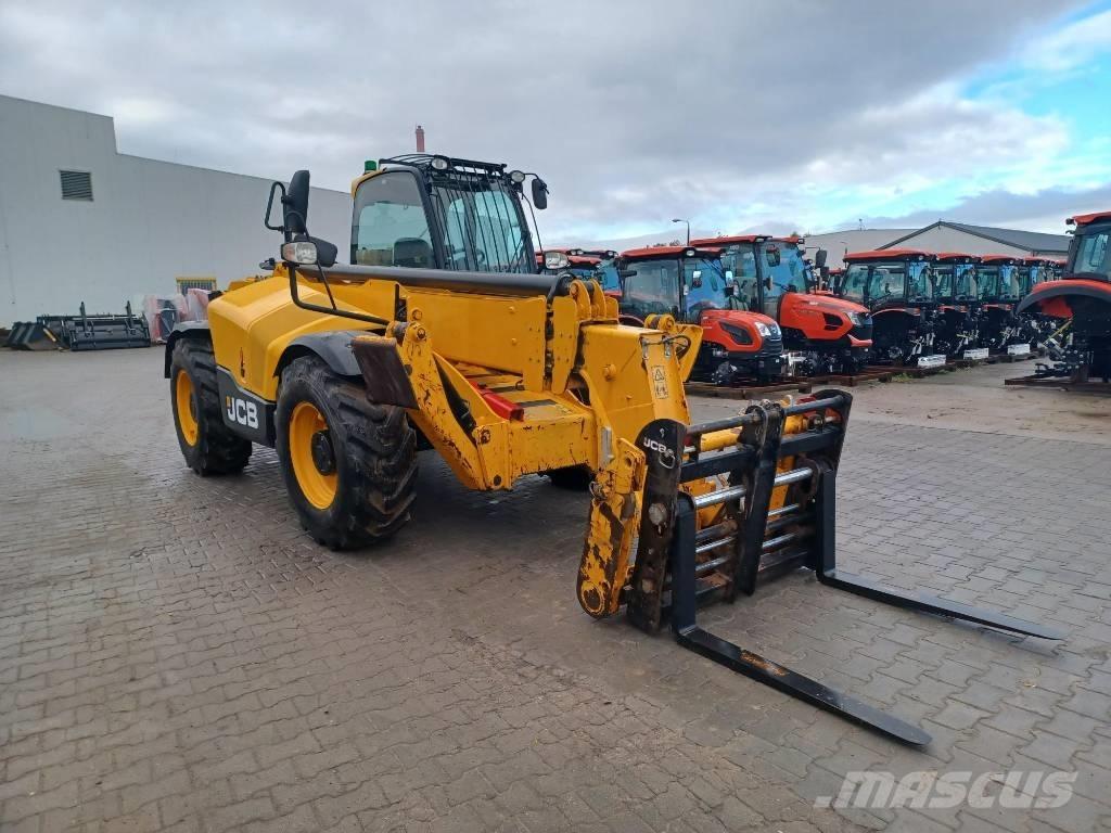 JCB 540-140 Teleskopski viličari