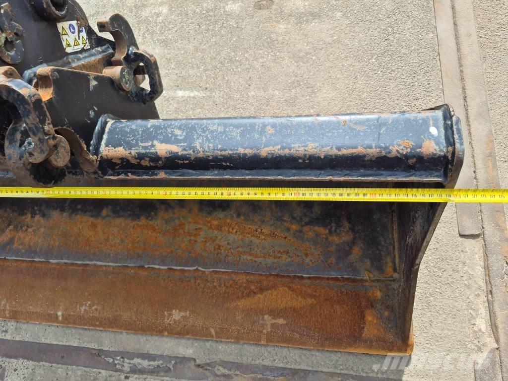 Sunward SWE 25 UF Mini bageri <7t