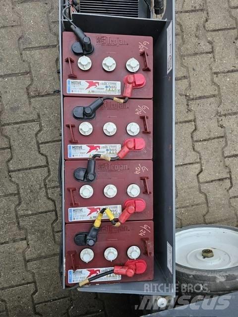 SkyJack SJ III 4632 Škaraste platforme
