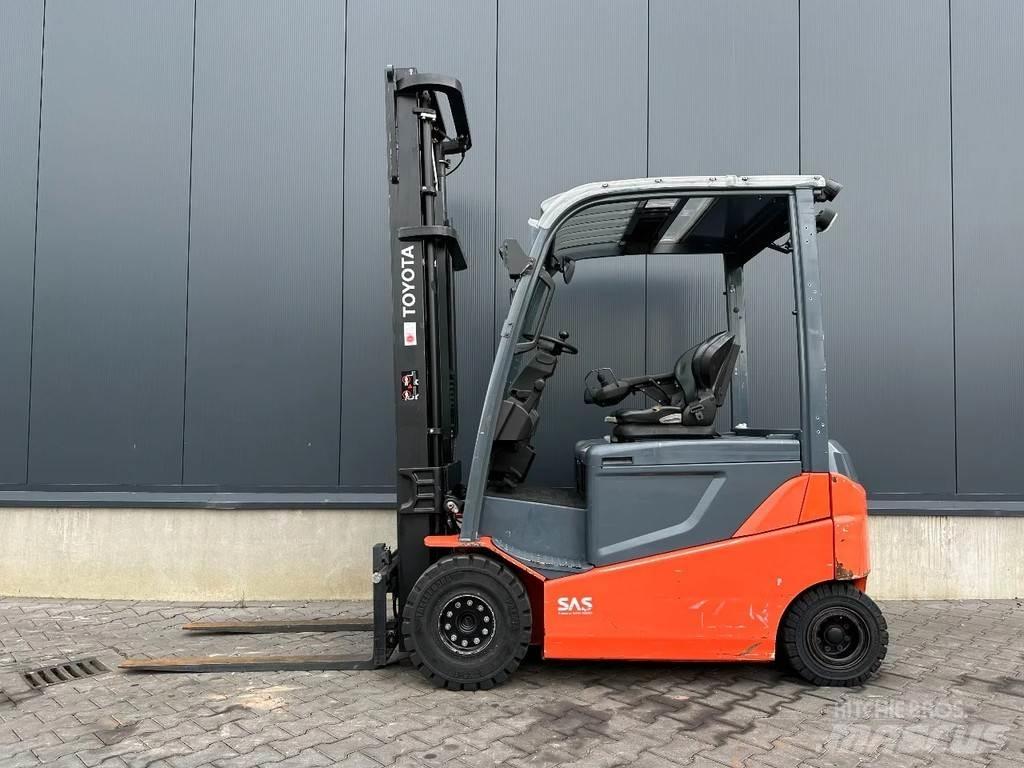 Toyota 8FBMKT25 Električni viličari