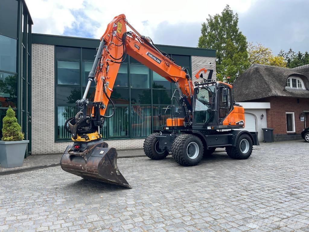 Develon DX 160 W-7 Bageri na kotačima