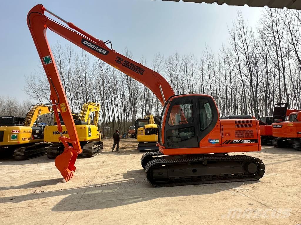 Doosan DX160LC Bageri gusjeničari