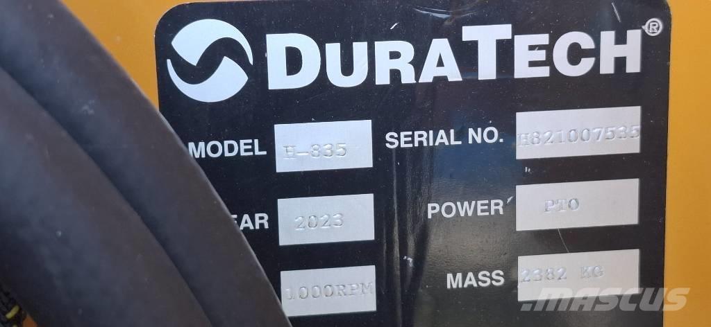 Haybuster H-835 Rezači za bale, rezači i mašine za odmotavanje bala