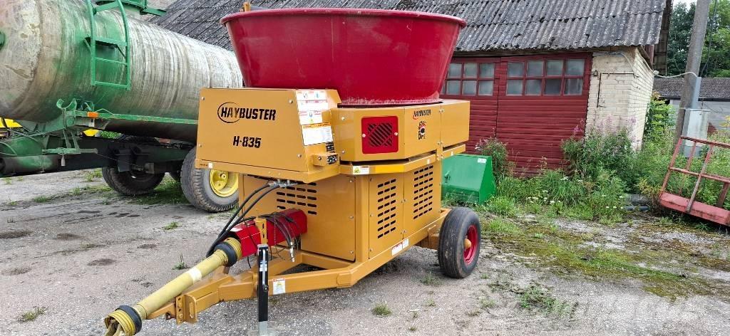 Haybuster H-835 Rezači za bale, rezači i mašine za odmotavanje bala