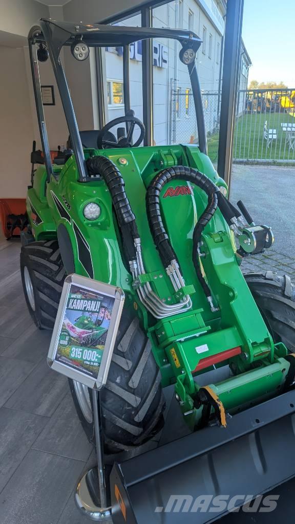 Avant 528 Kampanj! Višenamjenski utovarivači