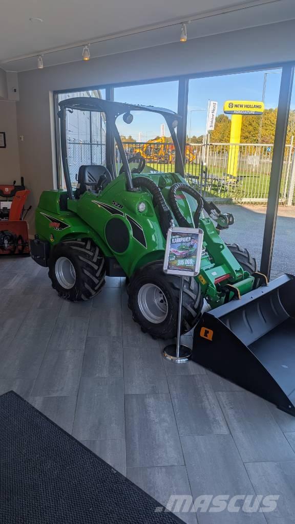 Avant 528 Kampanj! Višenamjenski utovarivači