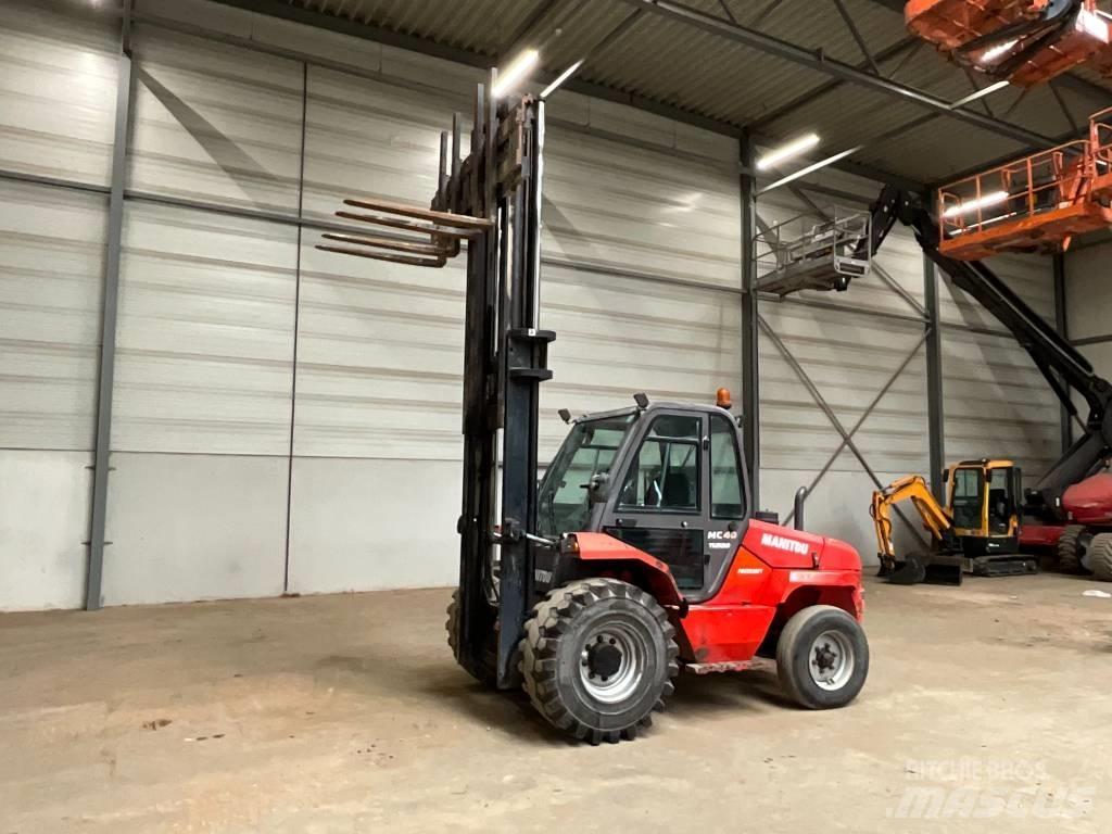 Manitou MC 40 Terenski viličar