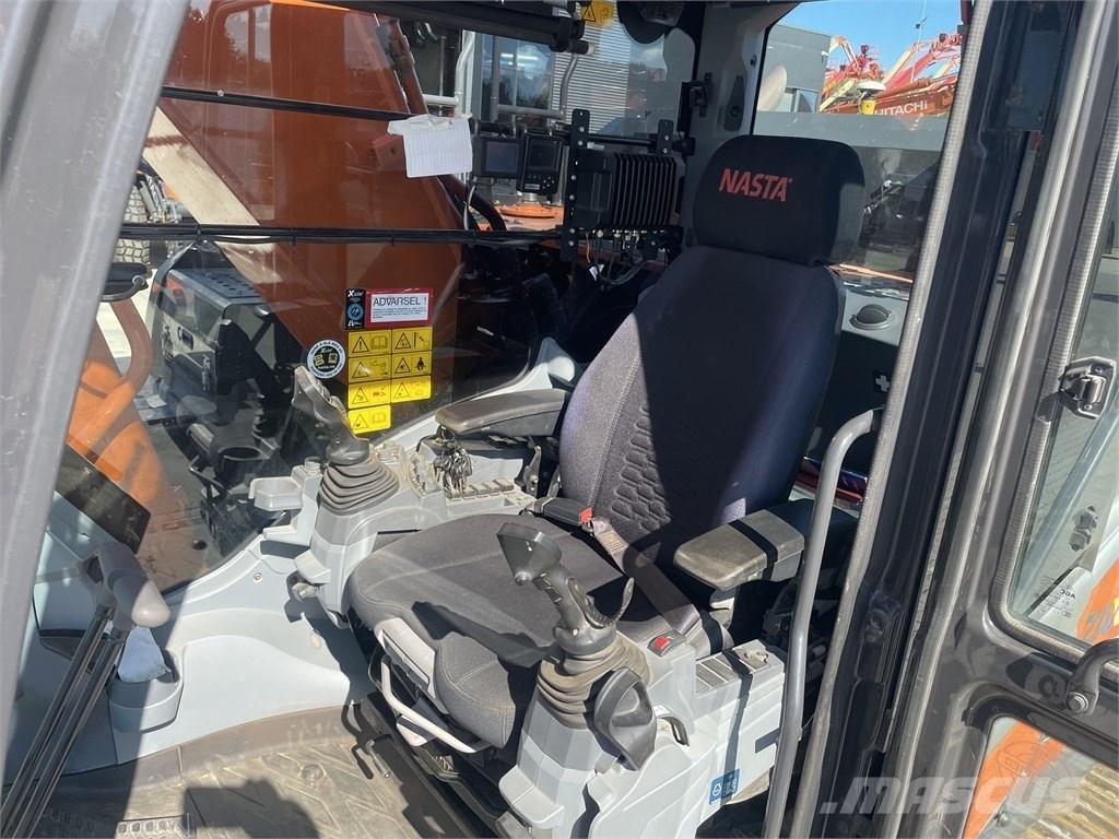 Hitachi ZX 300 LC-7 Bageri gusjeničari