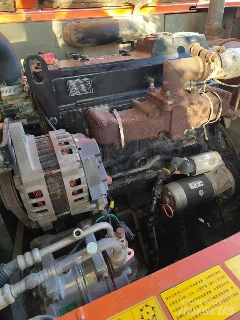 Hitachi ZAXIS60 Bageri gusjeničari