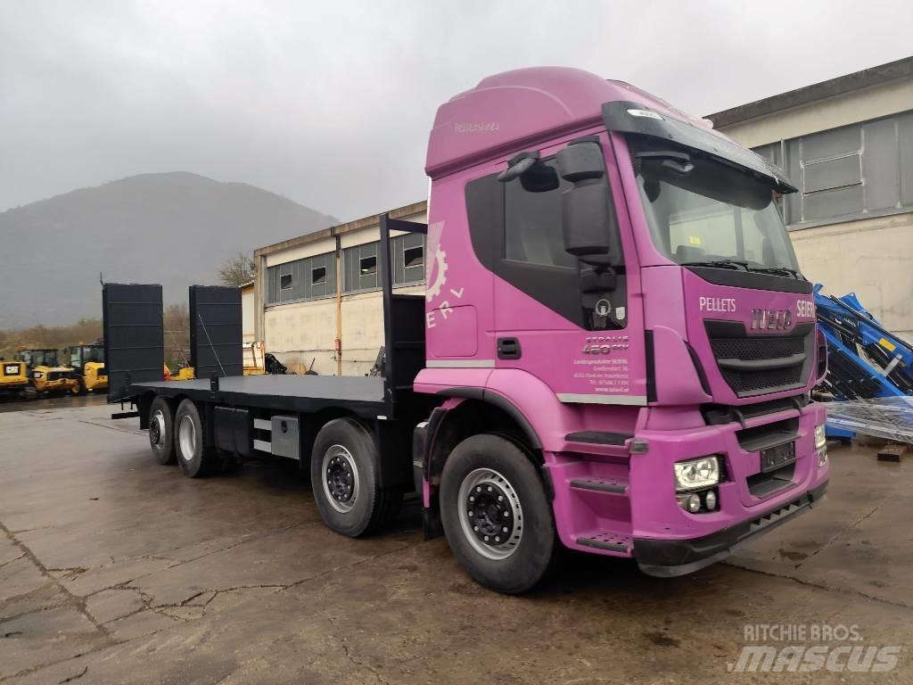 Iveco STRALIS 320S46 Kamioni s ravnim pločom / vitlom