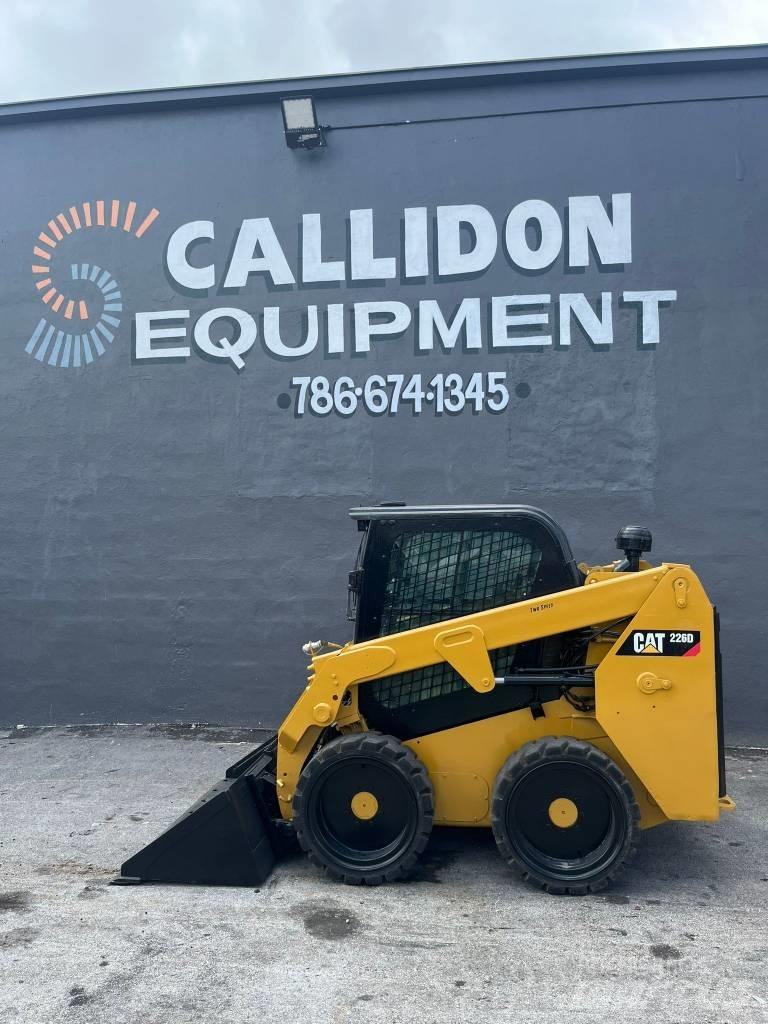 CAT 226 D Skid steer mini utovarivači