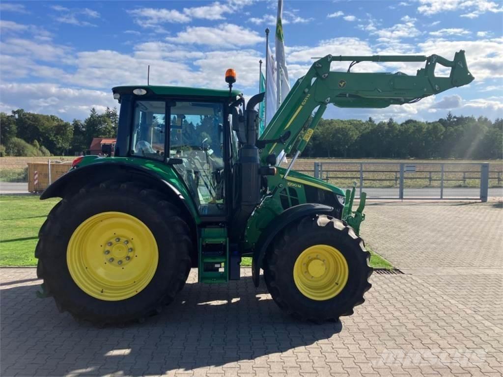 John Deere 6120M Traktori