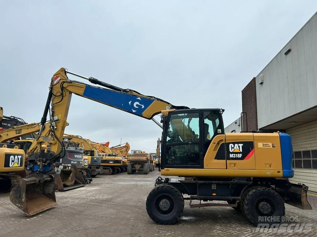 CAT M 318 F Bageri na kotačima