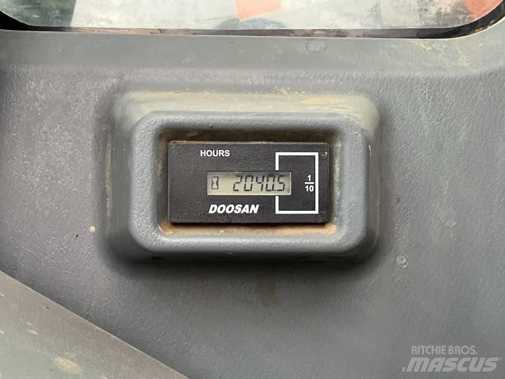 Develon DX140LCR-7 Bageri gusjeničari