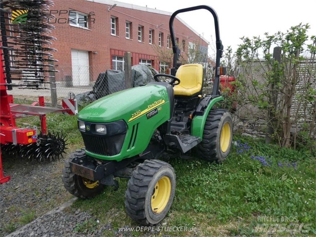 John Deere 2320 Kompaktni (mali) traktori