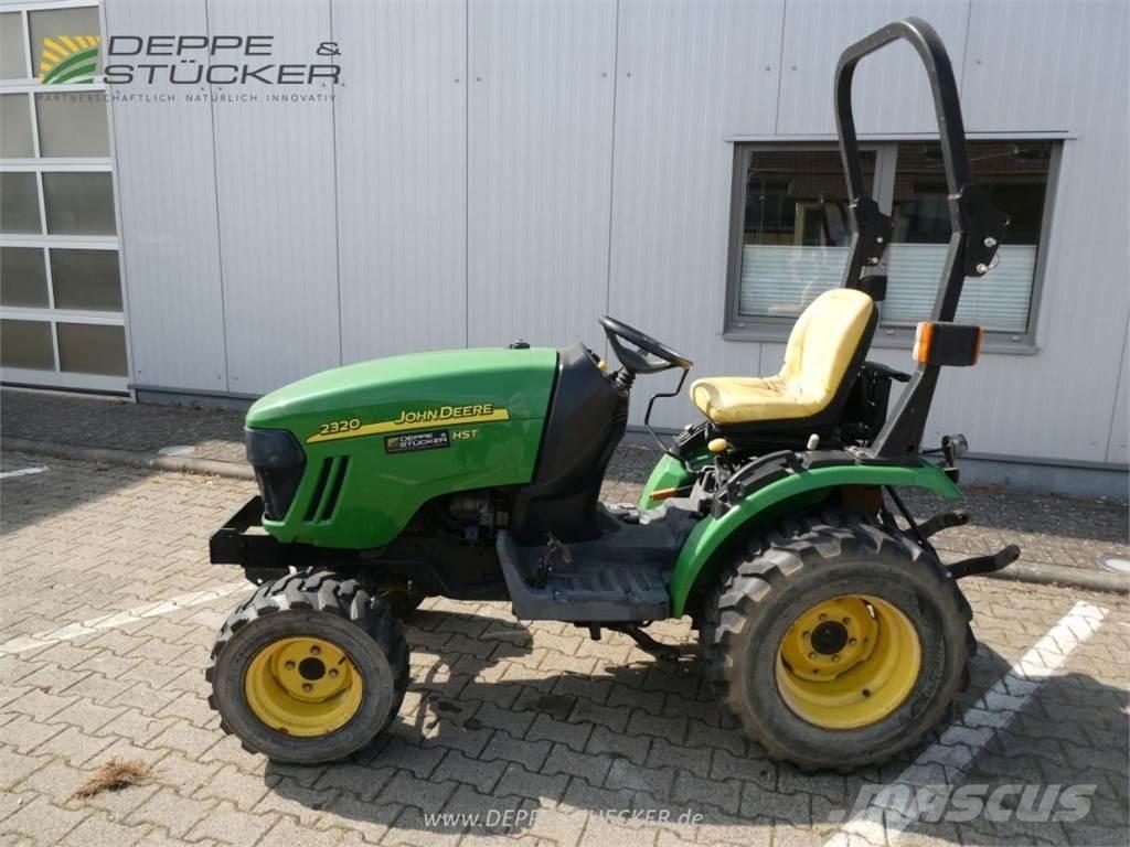John Deere 2320 Kompaktni (mali) traktori