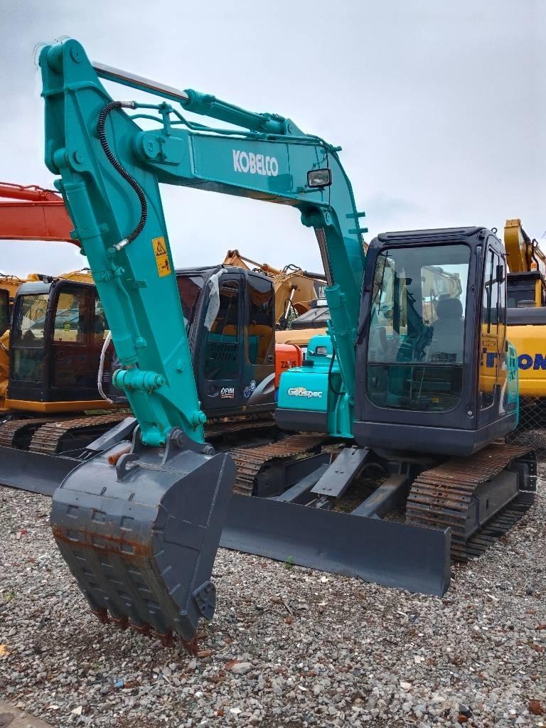 Kobelco SK75 Midi bageri 7t – 12t
