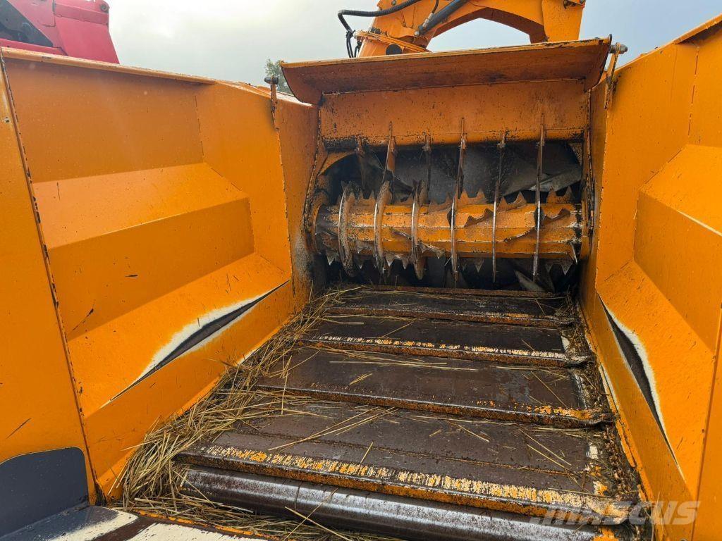 Lucas Castor+ 30R Rezači za bale, rezači i mašine za odmotavanje bala