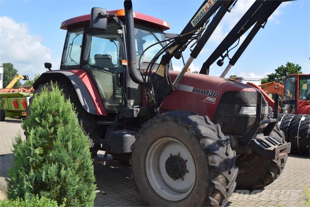 Case IH MXM 130 Traktori