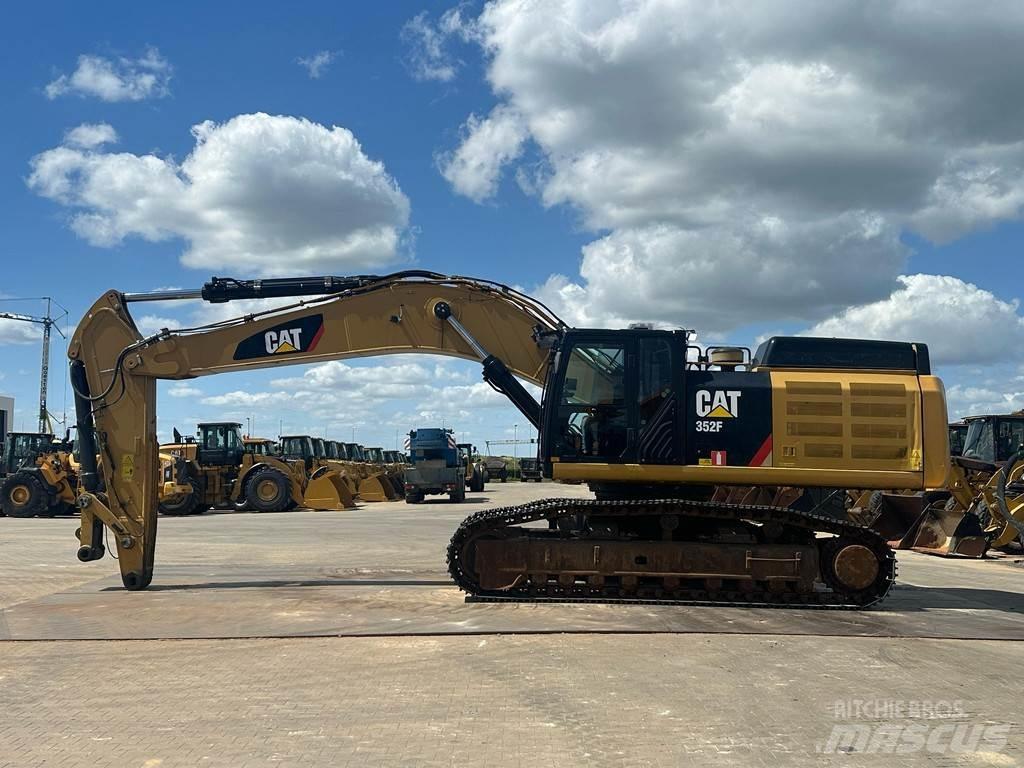 CAT 352F Bageri gusjeničari