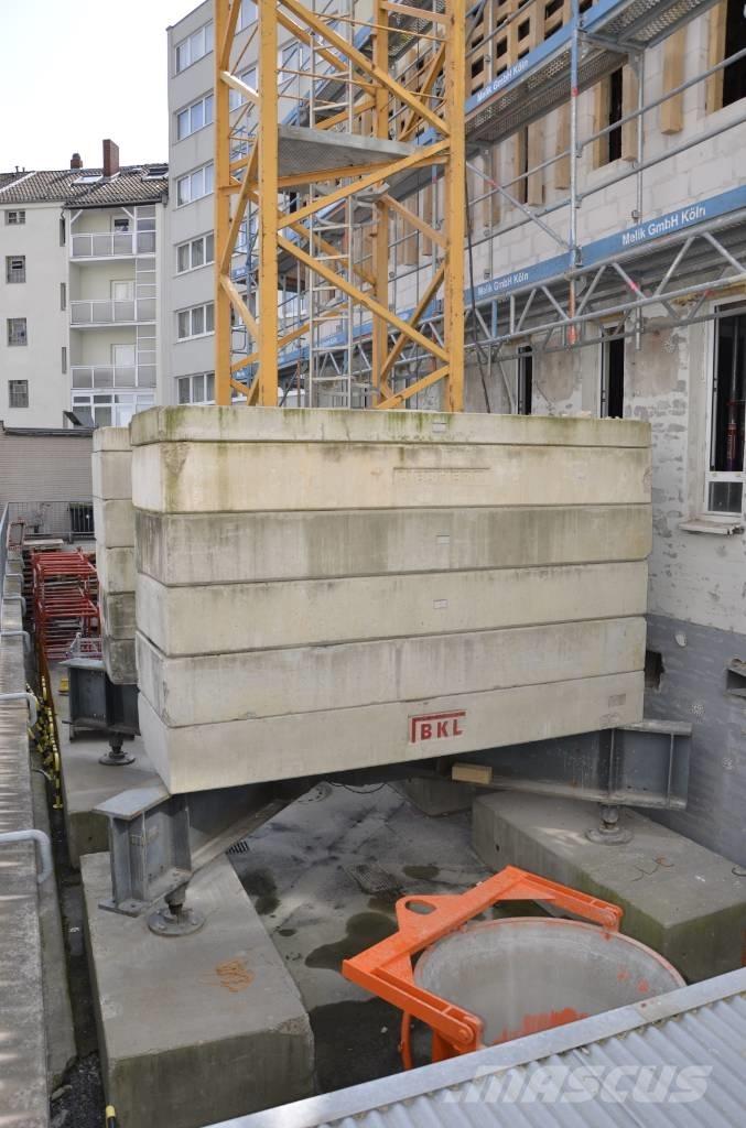 Liebherr 110 EC-B 6 Toranjski kranovi