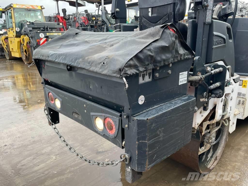 Bomag BW 100 AD-5 Valjci sa dvojnim bubnjem