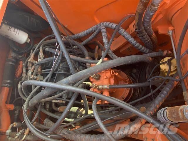 Doosan DH150 Bageri gusjeničari