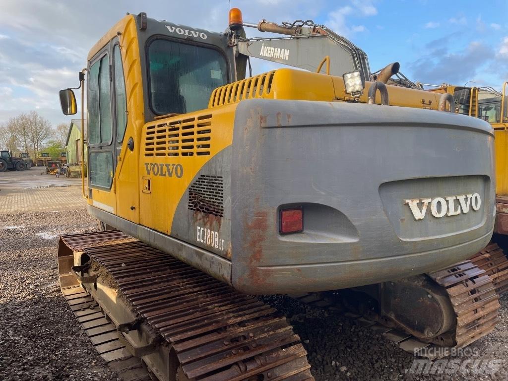 Volvo EC180B Bageri gusjeničari