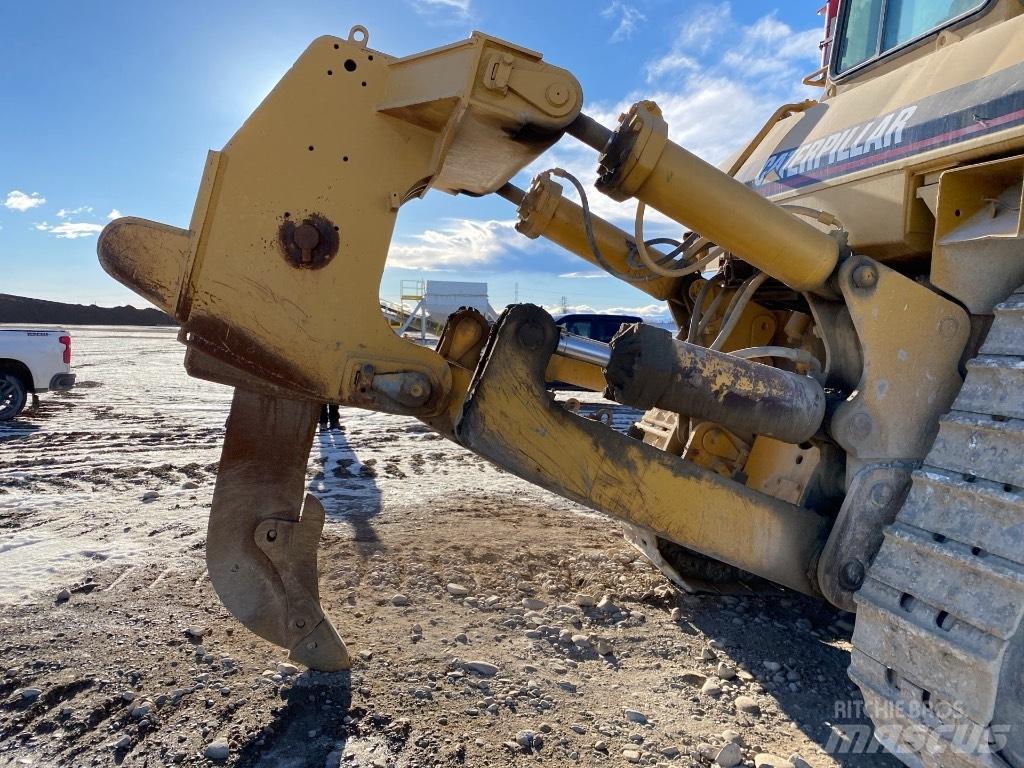 CAT D9L Buldožeri gusjeničari