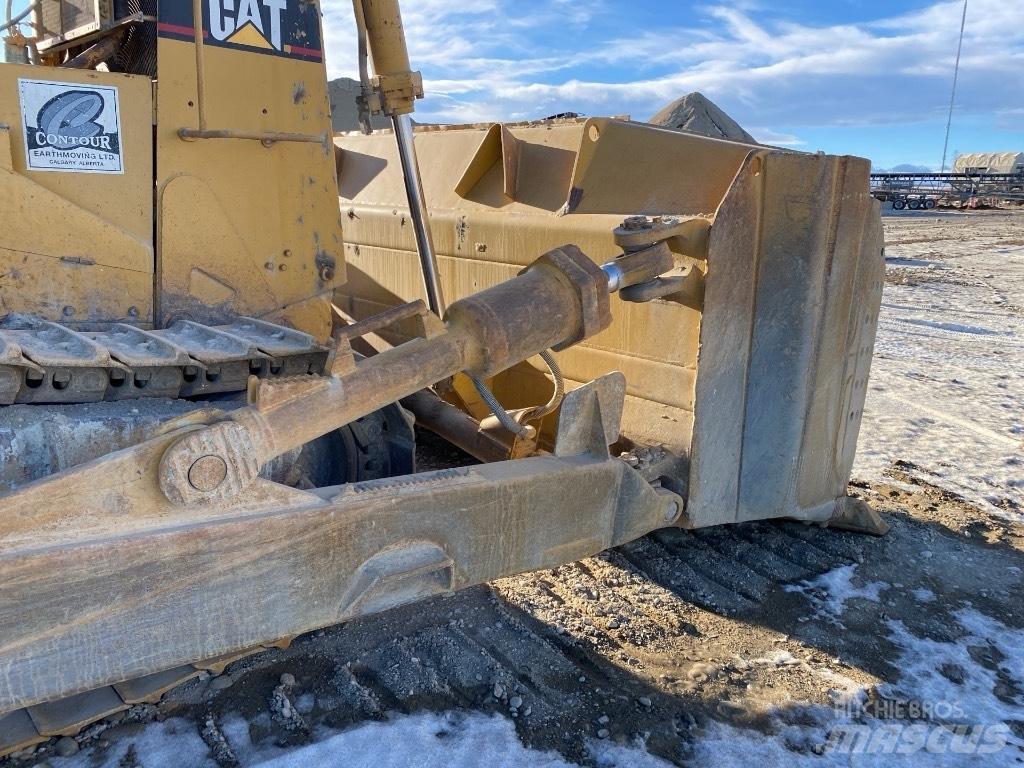 CAT D9L Buldožeri gusjeničari