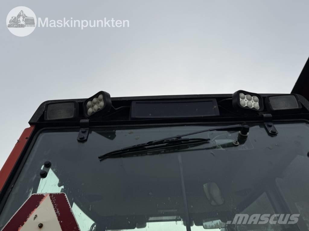 Valtra Valmet 8350-4 Traktori
