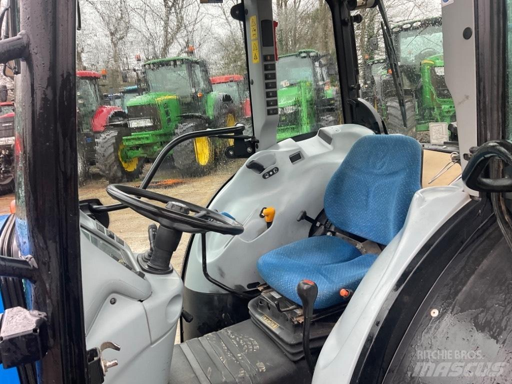 New Holland T 4.85 Traktori