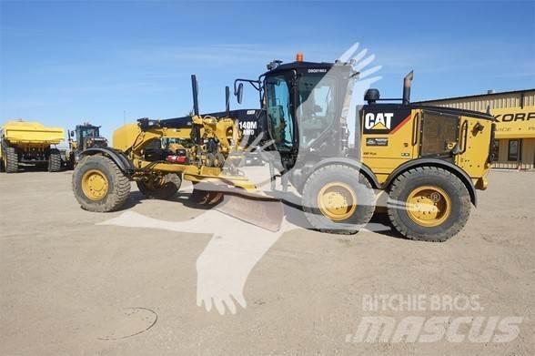CAT 140M AWD Grejderi
