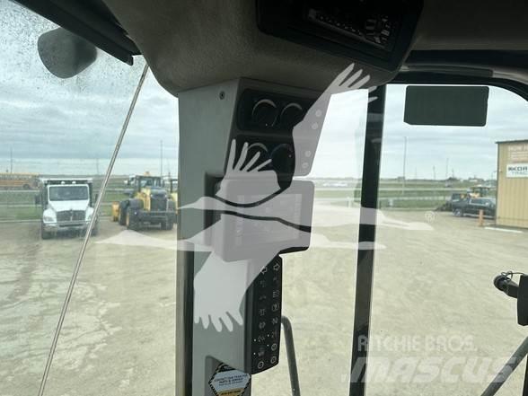 CAT 966M Utovarivači na kotačima