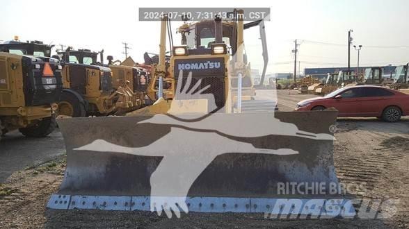 Komatsu D65PX Buldožeri gusjeničari