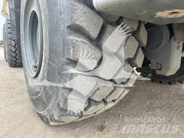 Terex TA400 Zglobni demperi