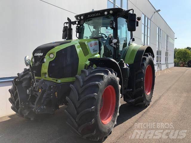 CLAAS AXION 810 Traktori