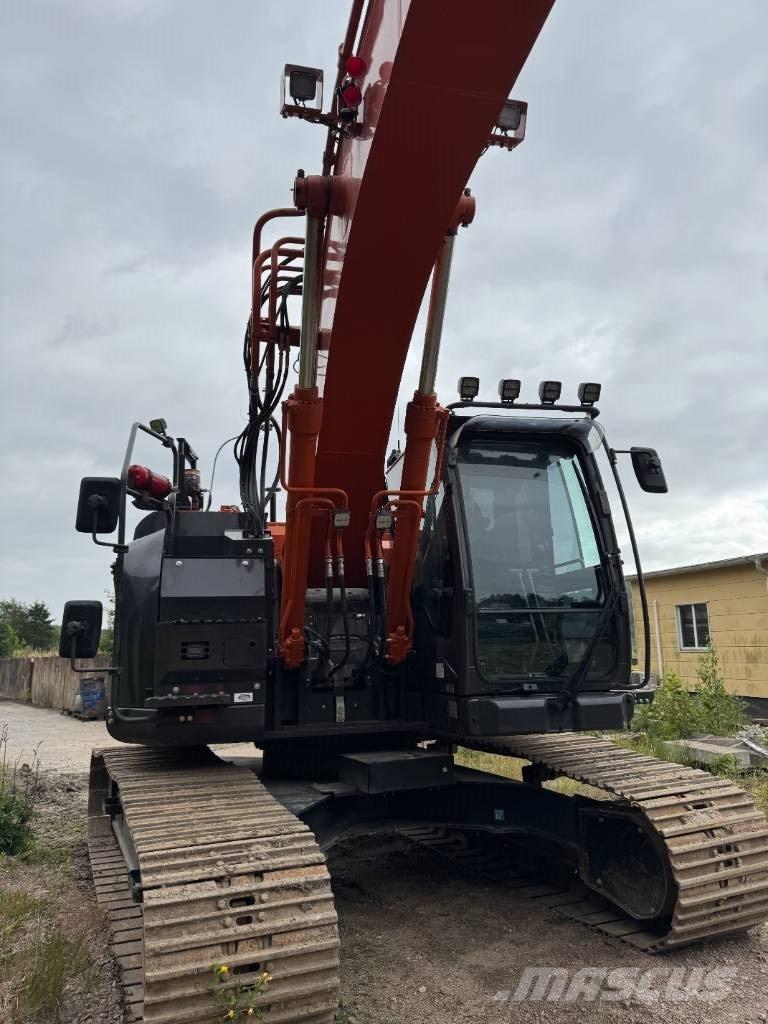 Hitachi ZX 225USLC-7 Bageri gusjeničari