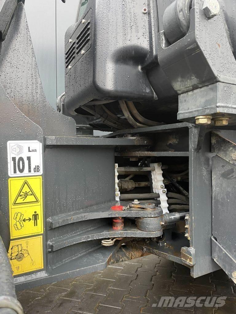 Komatsu WA80-6 Utovarivači na kotačima
