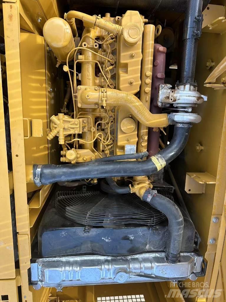 CAT 320 C L Bageri gusjeničari
