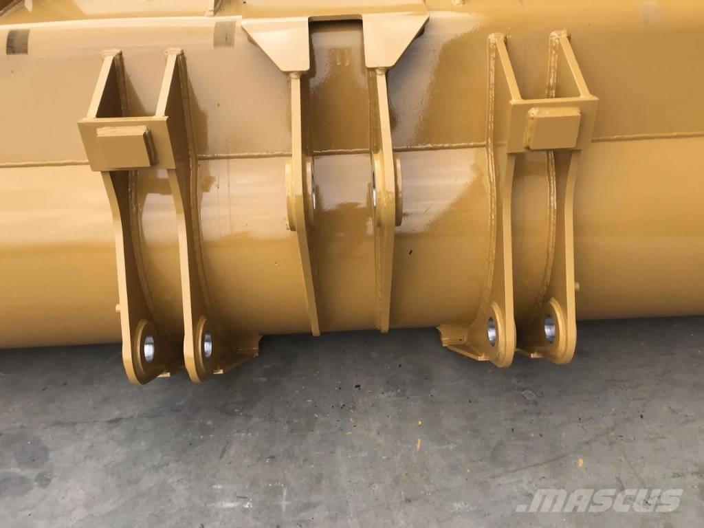 CAT 938M Kašike / Korpe