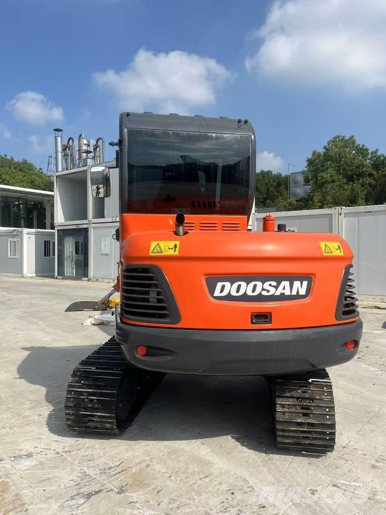 Doosan DX 60-9 C Bageri gusjeničari