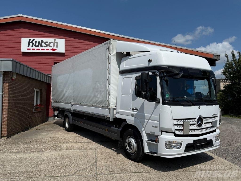 Mercedes-Benz 1530L Kamioni sa ceradom