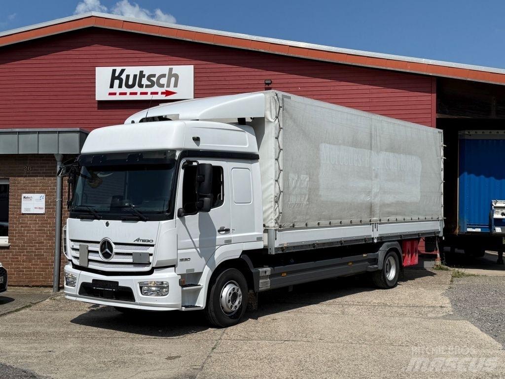 Mercedes-Benz 1530L Kamioni sa ceradom