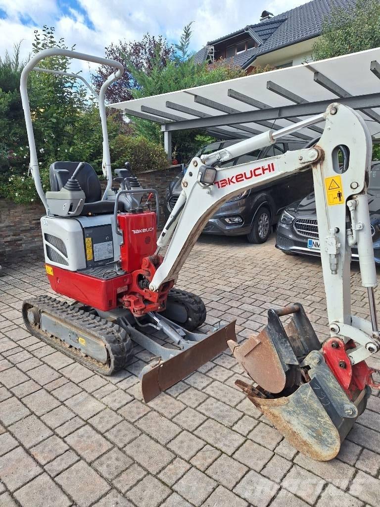 Takeuchi TB 210 R Mini bageri <7t