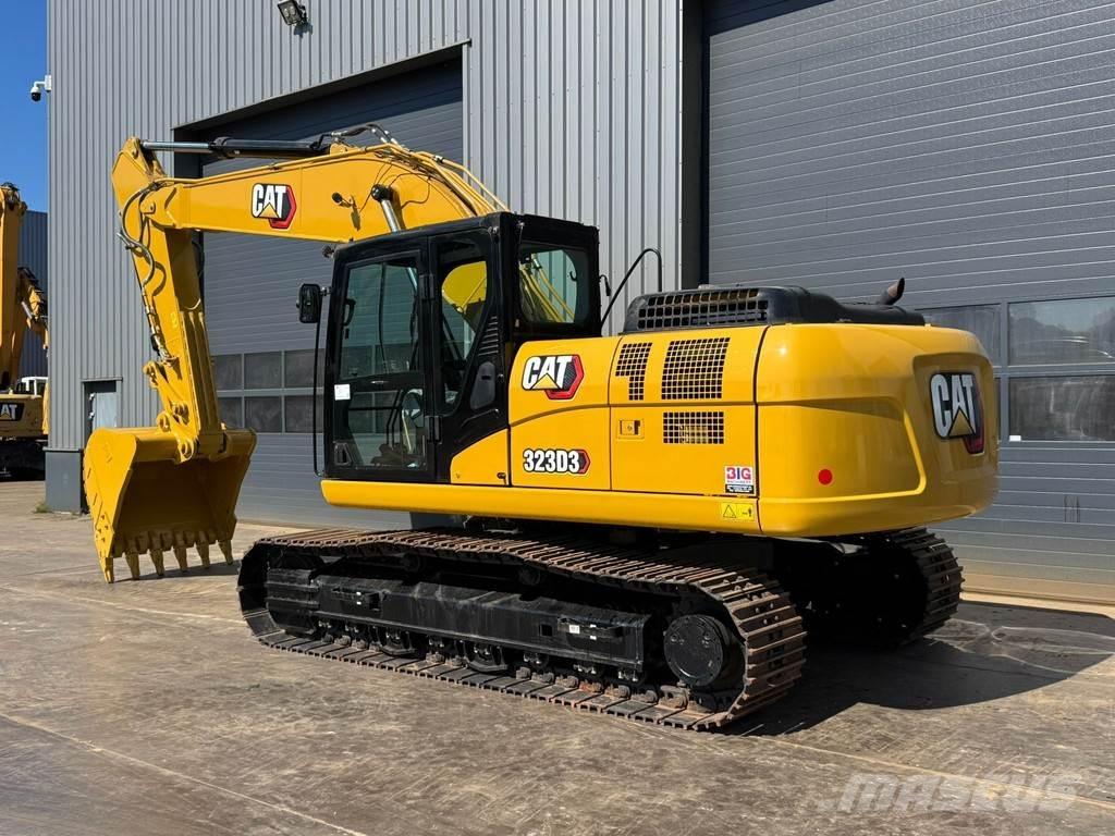 CAT 323D3 Bageri gusjeničari