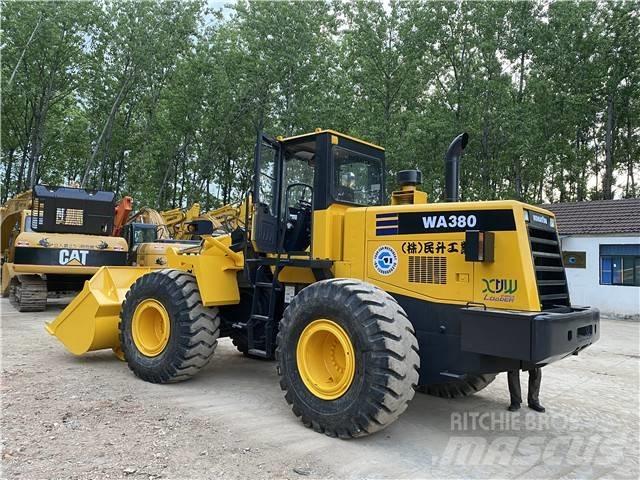Komatsu WA380-3 Utovarni rovokopači