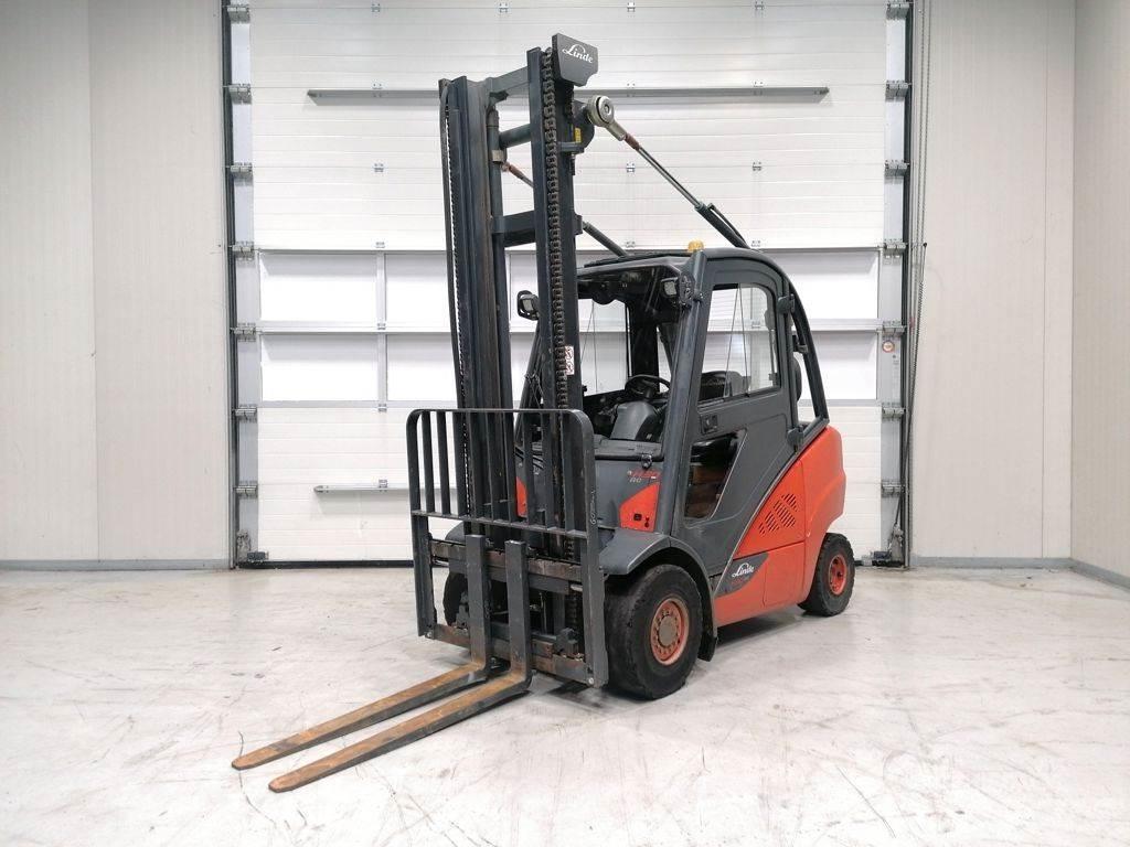 Linde H30D-02 Dizelski viličari