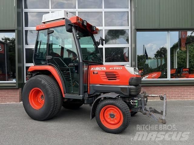 Kubota STV 40 Kompaktni (mali) traktori